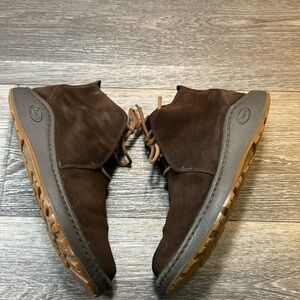 Chaco brown leather suede boots men’s size 8.5 (d94)